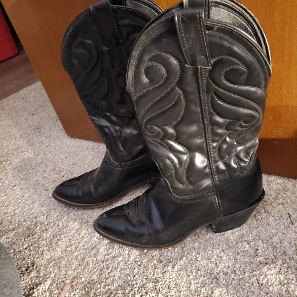 Fashion cowboy boots